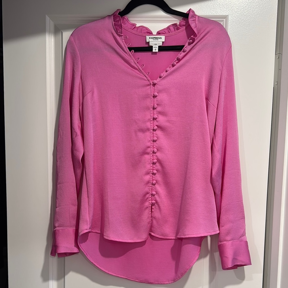 Women's Pink Button-Up Top
